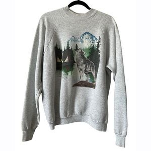 Vintage 90s Mike Patrick Howling Wolf Mountains Gray Sweatshirt Unisex